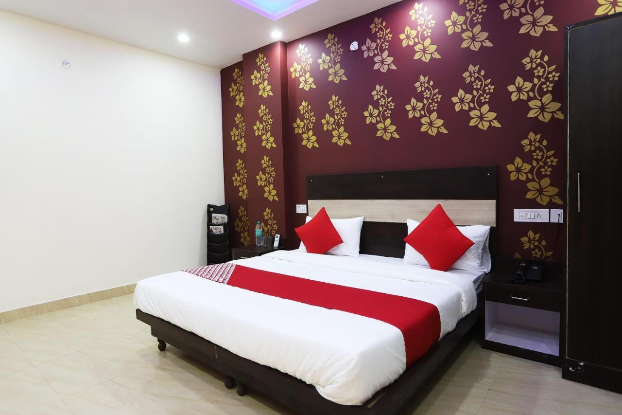 โอโย 42619 ไดมอนด์ คีย์ เรซิเดนซี Hotel เดลี ภายนอก รูปภาพ